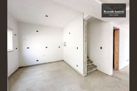 11_photo/94dcfb622d.684860ac124799a8-ATLAS-53b352bd-c409-4f2b-9bcc-c8ab2b50bfe2.jpg de casa à venda com 3 quartos, 105m² em Pinheirinho, Curitiba