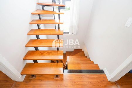 30_photo/94dcfb62bf.e8a0ff3923ec2af0-ATLAS-d49c2d1f-d526-4851-97ac-d9992cc3a6e6.jpg de casa à venda com 0 quarto, 118m² em Pinheirinho, Curitiba