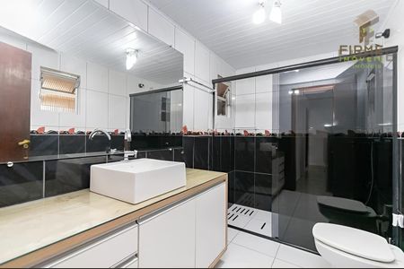 5_photo/94dcfb62cf.e3a954dfb45dd8a0-ATLAS-29b45995-3e75-4fb5-9bc3-b59772137b94.jpg de casa à venda com 3 quartos, 183m² em Pinheirinho, Curitiba