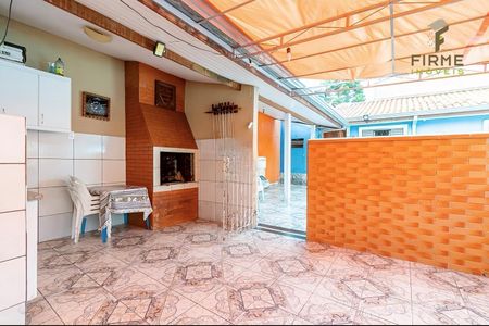 10_photo/94dcfb62cf.e3a954dfb45dd8a0-ATLAS-76743775-83b6-4eb1-a042-e867ad594cdc.jpg de casa à venda com 3 quartos, 183m² em Pinheirinho, Curitiba