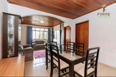 2_photo/94dcfb62cf.e3a954dfb45dd8a0-ATLAS-93b07ba2-c19f-4d70-9e3d-1da9fdc9a86e.jpg de casa à venda com 3 quartos, 183m² em Pinheirinho, Curitiba