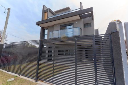 2_photo/94dcfb63a3.509367a6e5366959-ATLAS-fa694b1e-c9e7-4538-8ec1-1e5ec8d15e92.jpg de casa à venda com 3 quartos, 112m² em Pinheirinho, Curitiba