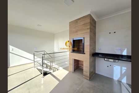 31_photo/94dcfb63a3.e100dba37721dde7-ATLAS-8ee8a3bc-3df2-4bf4-baed-27ad262acfd6.jpg de casa à venda com 3 quartos, 112m² em Pinheirinho, Curitiba