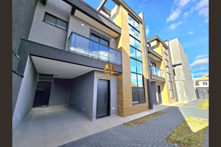 6_photo/94dcfb63a3.e100dba37721dde7-ATLAS-8fe0479b-0f96-4aa2-a0fc-e5f7659caa7d.jpg de casa à venda com 3 quartos, 112m² em Pinheirinho, Curitiba