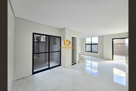 11_photo/94dcfb63a3.e100dba37721dde7-ATLAS-ba708f3b-483a-4d04-b16c-c0a1c4e05dc4.jpg de casa à venda com 3 quartos, 112m² em Pinheirinho, Curitiba