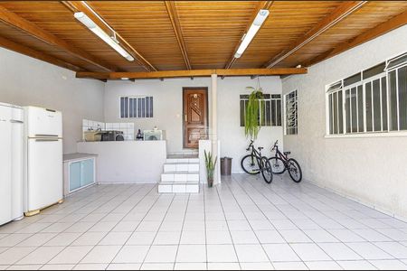 5_photo/94dcfb6439.60b26c86da49c772-ATLAS-de1ee6ab-dfc4-4b61-b8f1-ecfe455b3e49.jpg de casa à venda com 2 quartos, 94m² em Xaxim, Curitiba