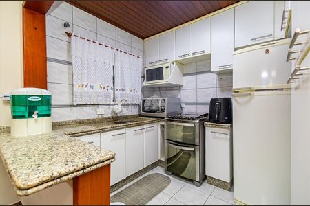 15_photo/94dcfb6439.60b26c86da49c772-ATLAS-f7d025d7-e697-422e-b95c-c7c02202a35f.jpg de casa à venda com 2 quartos, 94m² em Xaxim, Curitiba