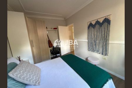 27_photo/94dcfb6489.f2ed236aecaa8a04-ATLAS-df2fec8e-e322-4e5a-91ec-de2320f9bde0.jpg de casa à venda com 3 quartos, 130m² em Pinheirinho, Curitiba