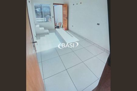 7_photo/94dcfb6493.b4b3b52aa0f073f5-ATLAS-67a7339b-247a-4aeb-af9e-bb491e484d5b.jpg de casa à venda com 2 quartos, 48m² em Pinheirinho, Curitiba