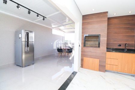 33_photo/94dcfb64bd.21b82dd0b136b59b-ATLAS-06e4f4a2-bd34-4033-a1a3-7fb07de2820b.jpg de casa à venda com 3 quartos, 201m² em Pinheirinho, Curitiba