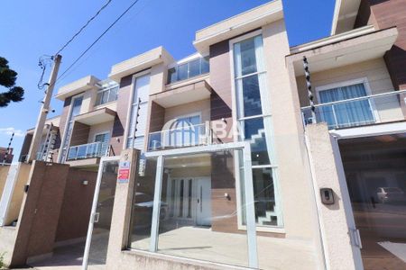 3_photo/94dcfb64bd.21b82dd0b136b59b-ATLAS-38e420a3-b4ae-42ce-b6f3-67b05489f401.jpg de casa à venda com 3 quartos, 201m² em Pinheirinho, Curitiba