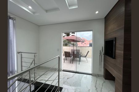 31_photo/94dcfb64bd.75205496a7af6004-ATLAS-d0933bc3-bd07-4b4d-abd0-a2048759b8a3.jpg de casa à venda com 3 quartos, 150m² em Pinheirinho, Curitiba