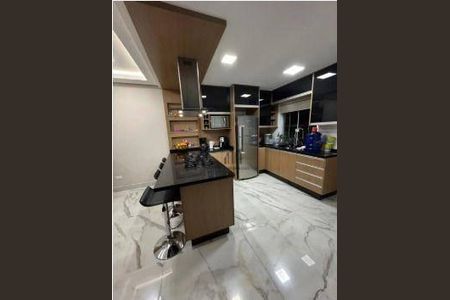 6_photo/94dcfb64bd.eb4747a7722cd593-ATLAS-3963845f-70ab-4939-9b74-e697dadd5bbe.jpg de casa à venda com 3 quartos, 215m² em Pinheirinho, Curitiba