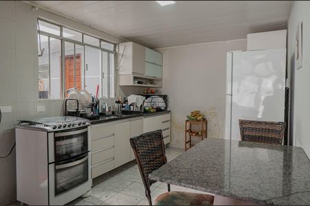 4_photo/94dcfb64c9.9c16890d59937ae3-ATLAS-384e3585-2807-4ebe-88df-f3e8c34fb6a8.jpg de casa à venda com 3 quartos, 135m² em Pinheirinho, Curitiba
