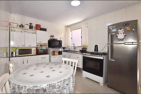 12_photo/94dcfb64cd.9b0e853e47463488-ATLAS-47a32b2f-68d8-4dcd-b800-21a0497d96ae.jpg de casa à venda com 4 quartos, 100m² em Pinheirinho, Curitiba