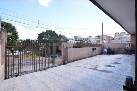 5_photo/94dcfb64cd.9b0e853e47463488-ATLAS-c9f2a774-8d3a-438a-94ed-ddc9d92b1f8e.jpg de casa à venda com 4 quartos, 100m² em Pinheirinho, Curitiba