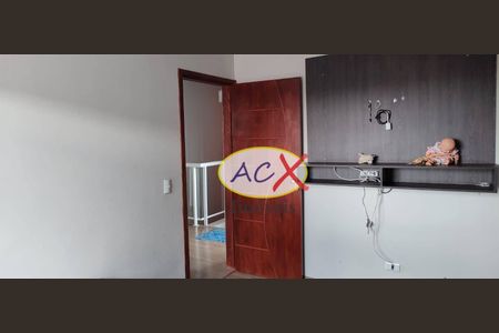 29_photo/94dcfb6509.f454a8f033bce089-ATLAS-d3c2e833-7558-47ce-b29e-9b184bda62fc.jpg de casa à venda com 3 quartos, 200m² em Xaxim, Curitiba