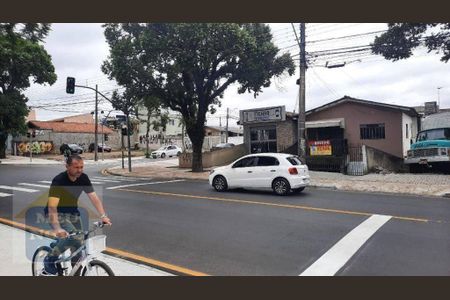 8_photo/94dcfb65e7.c2aefe16be962f17-ATLAS-4e866868-2129-481d-aa93-2cbe13e1500d.jpg de casa à venda com 2 quartos, 231m² em Xaxim, Curitiba