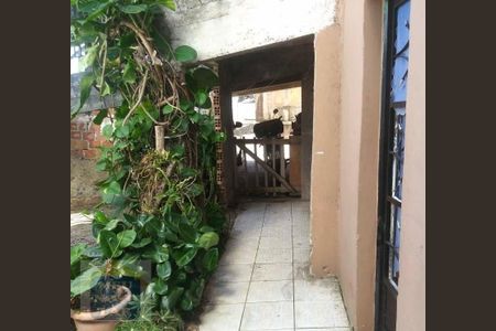 10_photo/94dcfb65e7.c2aefe16be962f17-ATLAS-65d26909-cc68-43ad-ac6c-b07f7d75caf0.jpg de casa à venda com 2 quartos, 231m² em Xaxim, Curitiba