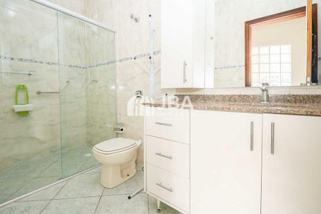 36_photo/94dcfb6619.3b8db0d2a53e1086-ATLAS-0e2500c7-4e2b-46a8-8aa2-4b52f99a0670.jpg de casa à venda com 3 quartos, 220m² em Xaxim, Curitiba