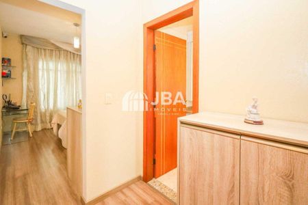 15_photo/94dcfb6619.3b8db0d2a53e1086-ATLAS-92ca5d25-db14-47e1-a16b-3dbcaba0b70a.jpg de casa à venda com 3 quartos, 220m² em Xaxim, Curitiba