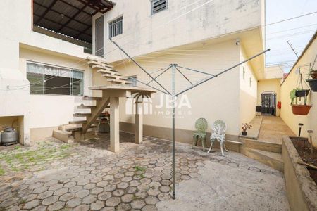 49_photo/94dcfb6619.3b8db0d2a53e1086-ATLAS-cf8d2422-9427-449a-8433-3574131c5188.jpg de casa à venda com 3 quartos, 220m² em Xaxim, Curitiba