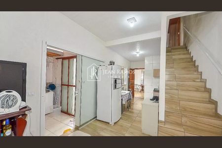 7_photo/94dcfb6691.f593c65414f33db3-ATLAS-2f4f54a8-c24a-4647-9c21-a9300d681e43.jpg de casa à venda com 5 quartos, 210m² em Xaxim, Curitiba