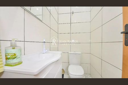 10_photo/94dcfb6691.f593c65414f33db3-ATLAS-31049507-54bb-4b4f-a53b-365cdb24d020.jpg de casa à venda com 5 quartos, 210m² em Xaxim, Curitiba