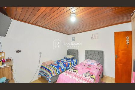 23_photo/94dcfb6691.f593c65414f33db3-ATLAS-87817c47-7927-4885-aadc-e56a25be7e19.jpg de casa à venda com 5 quartos, 210m² em Xaxim, Curitiba