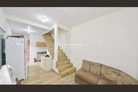 6_photo/94dcfb6691.f593c65414f33db3-ATLAS-c4fd637b-478f-4336-89f1-de2fd5d984a0.jpg de casa à venda com 5 quartos, 210m² em Xaxim, Curitiba