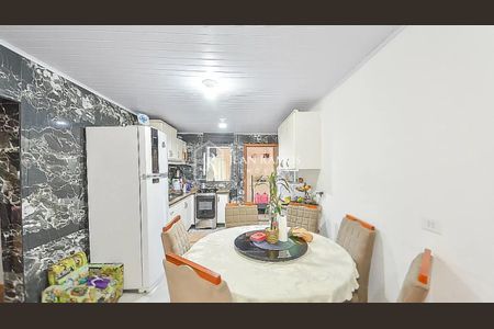 20_photo/94dcfb6691.f593c65414f33db3-ATLAS-cc40b731-c613-4916-bb49-19eb6348cf2e.jpg de casa à venda com 5 quartos, 210m² em Xaxim, Curitiba