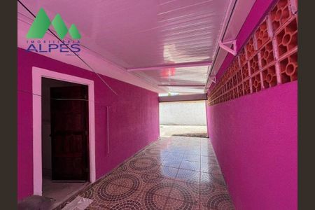 4_photo/94dcfb684b.ef54ae0820d9559b-ATLAS-fc32b383-e3e2-4f33-81d4-2bf7fd4afff1.jpg de casa à venda com 3 quartos, 67m² em Xaxim, Curitiba