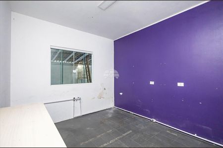 2_photo/94dcfb6903.821bca6a381fcd78-ATLAS-13bd37e3-7dc1-4f3d-9d73-c7af8d119901.jpg de casa à venda com 4 quartos, 237m² em Xaxim, Curitiba