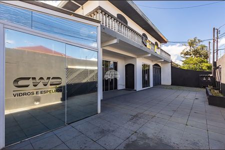 3_photo/94dcfb6903.821bca6a381fcd78-ATLAS-55a64fef-9cfc-455f-9fac-17baef34d159.jpg de casa à venda com 4 quartos, 237m² em Xaxim, Curitiba