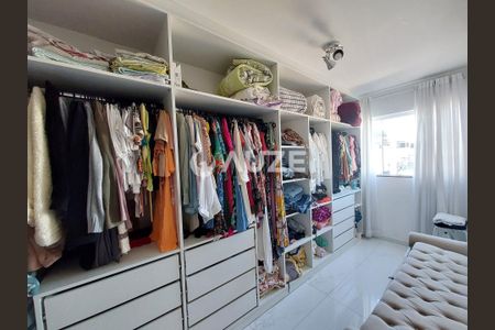 6_photo/94dcfb690d.f38e38137a2159e3-ATLAS-13c138b3-5f34-4932-90d7-4eec209fa7e5.jpg de casa à venda com 3 quartos, 184m² em Xaxim, Curitiba