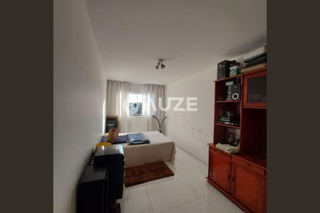 12_photo/94dcfb690d.f38e38137a2159e3-ATLAS-cfb6a796-eaf4-48de-9e38-01136fa208aa.jpg de casa à venda com 3 quartos, 184m² em Xaxim, Curitiba