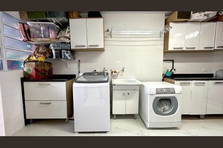 23_photo/94dcfb6911.72dbb2e2e315c7ab-ATLAS-8a3e1ca6-3f3d-40cd-92e8-278f0e9de180.jpg de casa à venda com 3 quartos, 192m² em Xaxim, Curitiba