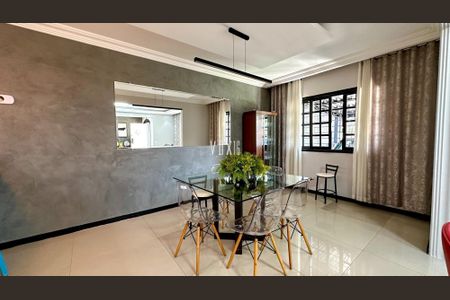 20_photo/94dcfb6911.72dbb2e2e315c7ab-ATLAS-96abde8b-5157-4f35-86bf-d00607ca8ec2.jpg de casa à venda com 3 quartos, 192m² em Xaxim, Curitiba