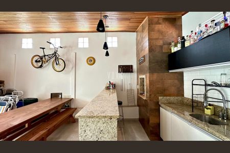 26_photo/94dcfb6911.72dbb2e2e315c7ab-ATLAS-9c004869-ea2e-4f3f-8af6-764f19395cfe.jpg de casa à venda com 3 quartos, 192m² em Xaxim, Curitiba