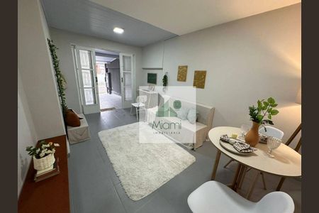 11_photo/94dcfb6923.089899219b01abbf-ATLAS-e39d3c19-d24e-4dc4-87e6-8e251b2b1f35.jpg de casa à venda com 2 quartos, 100m² em Xaxim, Curitiba