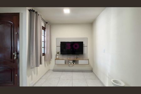 4_photo/94dcfb6965.15e5aebd5546342d-ATLAS-10535ae4-d99b-48c2-afb0-4ee266c7fcef.jpg de casa à venda com 2 quartos, 52m² em Xaxim, Curitiba