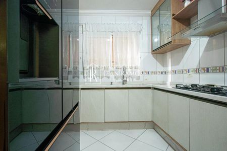 15_photo/94dcfb6965.fd4e69175d3a2864-ATLAS-a4ce8daf-b093-4e76-82f9-0335d82e3d31.jpg de casa à venda com 3 quartos, 190m² em Xaxim, Curitiba