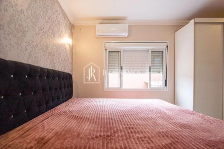 27_photo/94dcfb6965.fd4e69175d3a2864-ATLAS-b6771a80-3196-4e43-8dde-5ed6066cf192.jpg de casa à venda com 3 quartos, 190m² em Xaxim, Curitiba