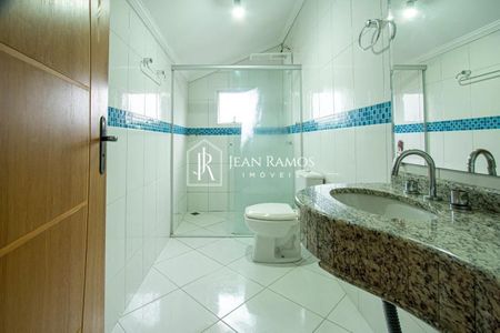 29_photo/94dcfb6965.fd4e69175d3a2864-ATLAS-c9ece17f-3cde-4a4e-8bf5-e83ef062b335.jpg de casa à venda com 3 quartos, 190m² em Xaxim, Curitiba