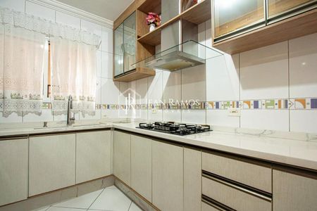 15_photo/94dcfb6965.fd4e69175d3a2864-ATLAS-e1da675e-e119-4850-9e8d-db04a5111dda.jpg de casa à venda com 3 quartos, 190m² em Xaxim, Curitiba
