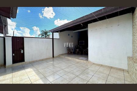 21_photo/94dcfb6a09.b23bd874a6f95fe1-ATLAS-4c3211a7-2d32-461d-95d5-f09d555f12e8.jpg de casa à venda com 3 quartos, 138m² em Xaxim, Curitiba