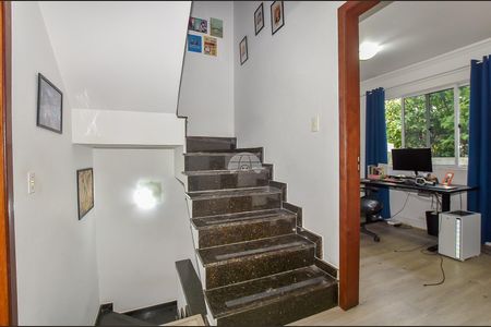 10_photo/94dcfb6a23.b5f4e39731e4f05c-ATLAS-5493aa76-56c9-443b-a371-41c8e73f9816.jpg de casa à venda com 3 quartos, 144m² em Xaxim, Curitiba