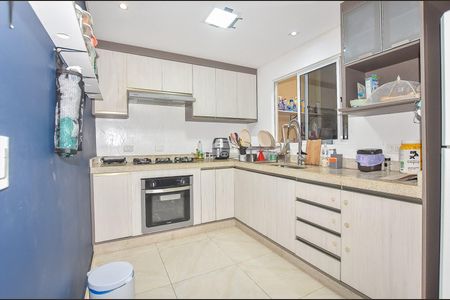 4_photo/94dcfb6a23.b5f4e39731e4f05c-ATLAS-a1179486-b0e2-4bbb-b1d7-254cc7323636.jpg de casa à venda com 3 quartos, 144m² em Xaxim, Curitiba