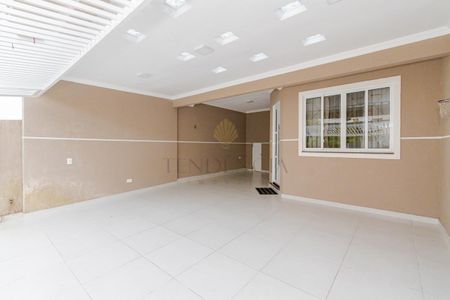 6_photo/94dcfb6a3d.c8c3fb8236ec3a25-ATLAS-7f016e1c-9a01-480c-9272-ee8ac5fe754b.jpg de casa à venda com 4 quartos, 177m² em Xaxim, Curitiba