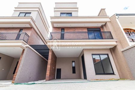 2_photo/94dcfb6a91.80a7f3f1b00bd23a-ATLAS-548a0df3-dbea-478c-bbdf-99b5518cf3bc.jpg de casa à venda com 4 quartos, 161m² em Xaxim, Curitiba